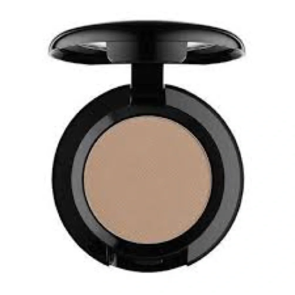 NYX Eyeshadow - Picture 2 of 2